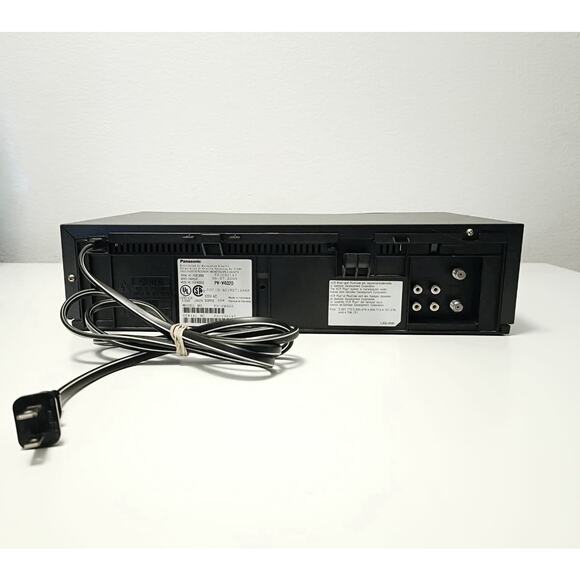 Panasonic Omnivision Blue Line VCR VHS Player PV-V4020 No Remote Tested Working - Picture 3 of 5